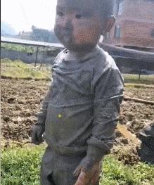 你特么放屁就放屁，对着我的脸放算是怎么回事？