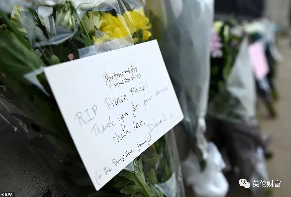 菲利普亲王有趣故事,女王菲利普亲王年轻时