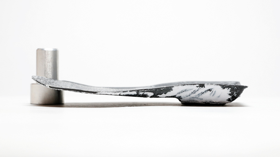 aj33容易崴脚吗,aj33易崴脚吗