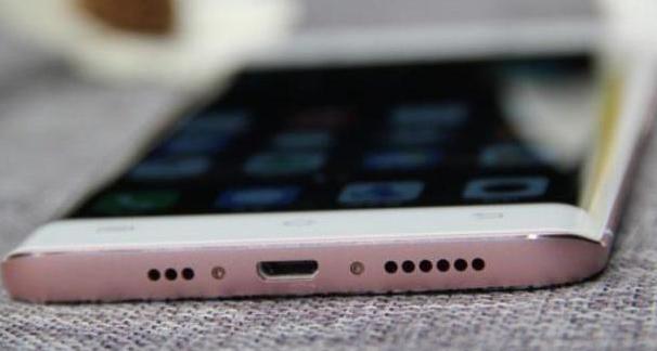 曲面屏电脑显示器优缺点,小米手机曲面屏的优缺点