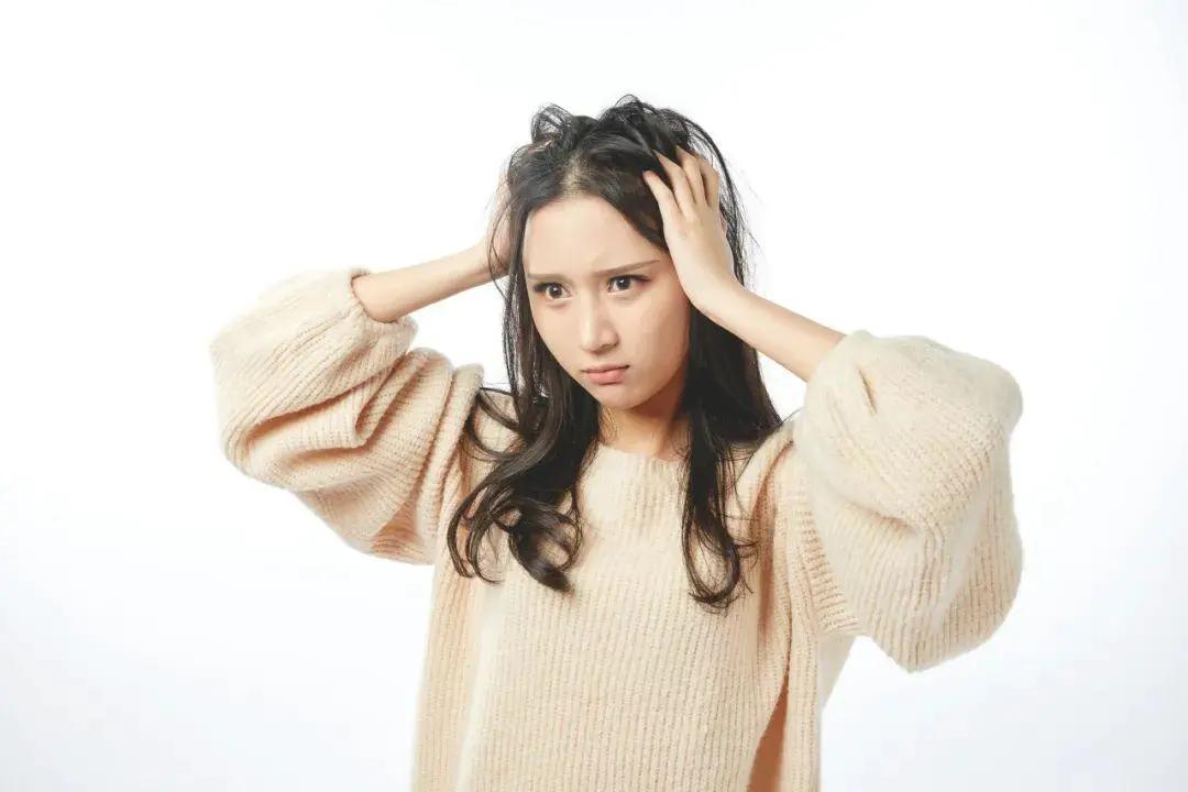 女生声音粗怎么办,女生声音太粗太沙哑怎么办