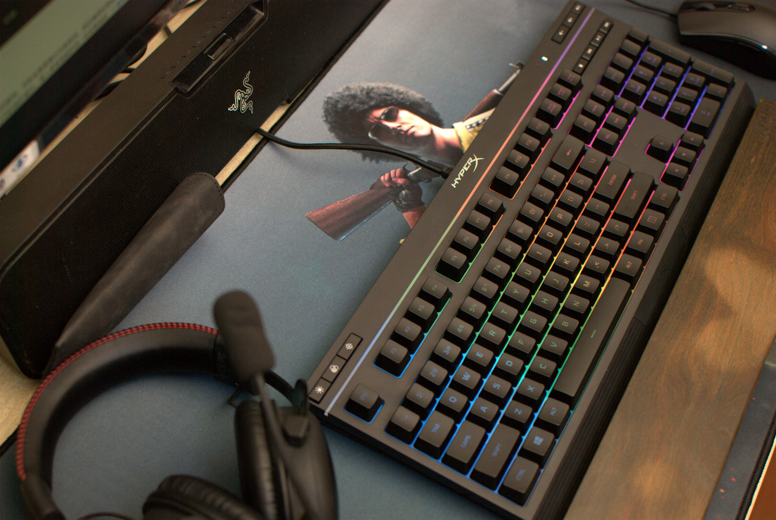 金士顿hyperx键盘火轴怎么样,金士顿hyperx键盘是热插拔吗