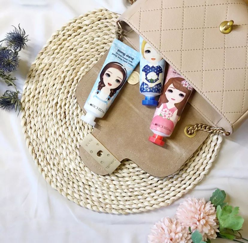 世界顶级手模出镜一次赚4万 (世界最漂亮手模)