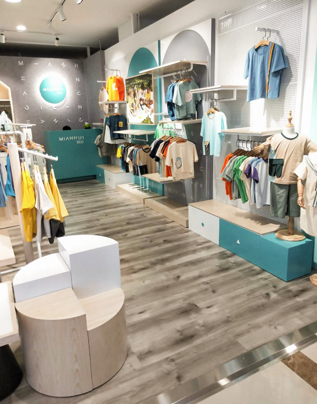 儿童服装加盟哪个品牌好,儿童图书馆加盟哪个品牌好