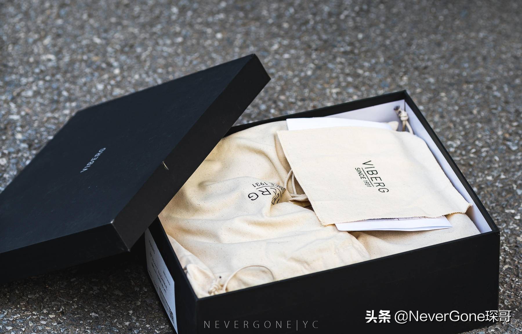 一双少见但高端的电工雨鞋——Viberg2060马皮工程师