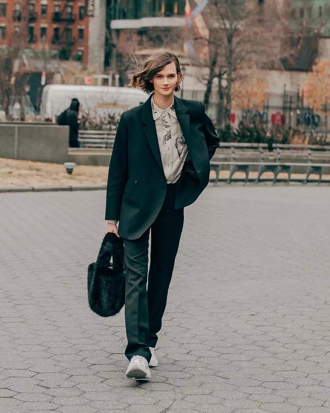 腿粗屁股大的女人有什么讲究,腿粗屁股大的女人适合穿什么鞋