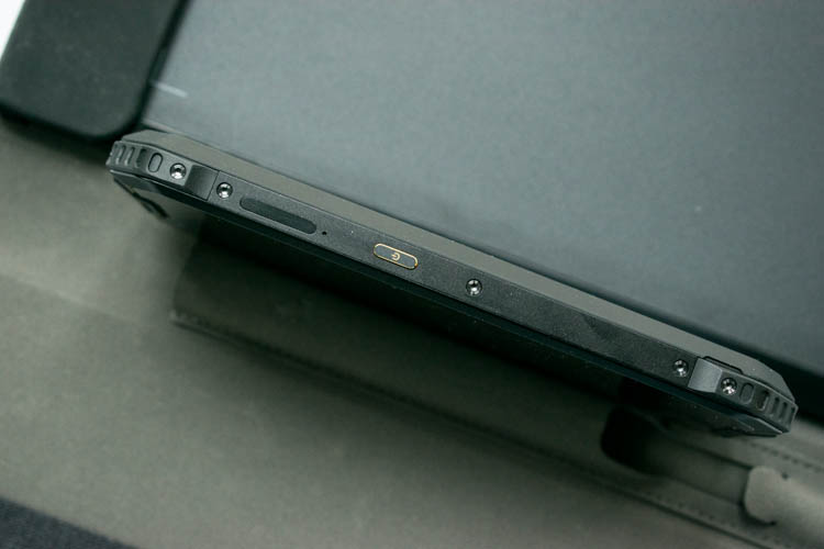 目前最强双摄手机,待机20天手机