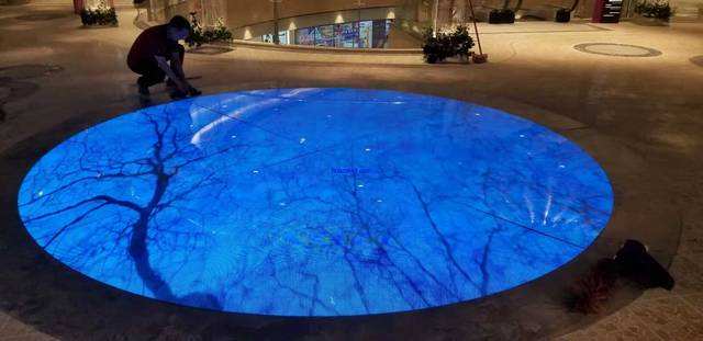 网红玻璃桥破碎原理,网红玻璃桥破裂效果