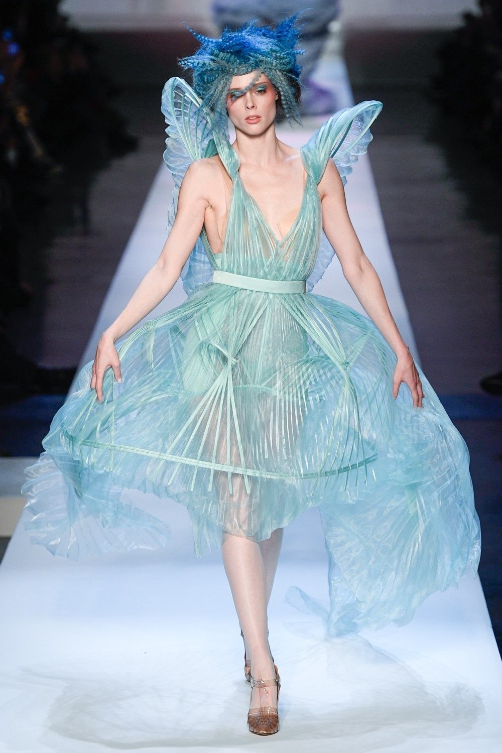 100张超级好看的照片,metgala20个最佳造型