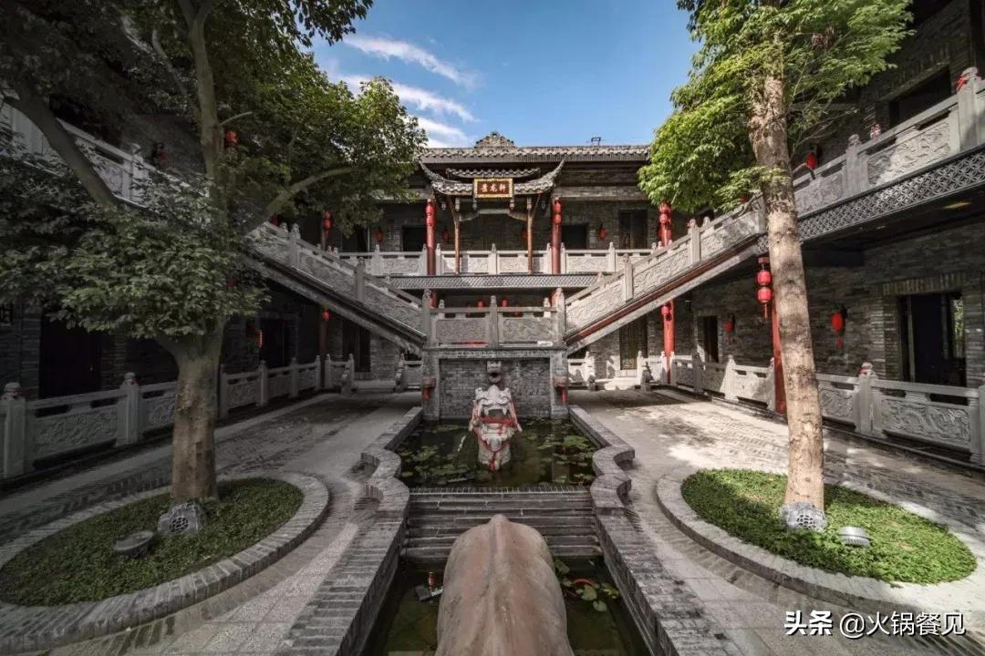 火锅流行的单品,现在火锅店流行什么风格