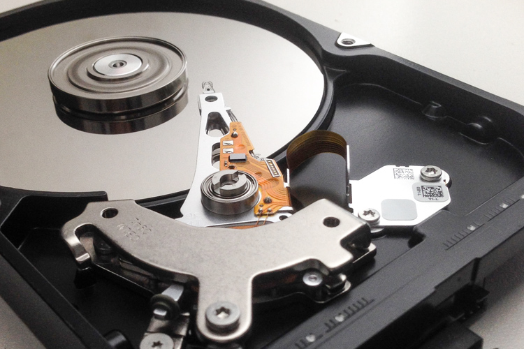 sata固态硬盘和m.2固态硬盘实测,sata固态硬盘和m.2固态硬盘哪个好