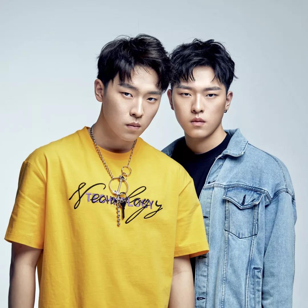 上海草莓基地挖草莓苗,超级草莓上海