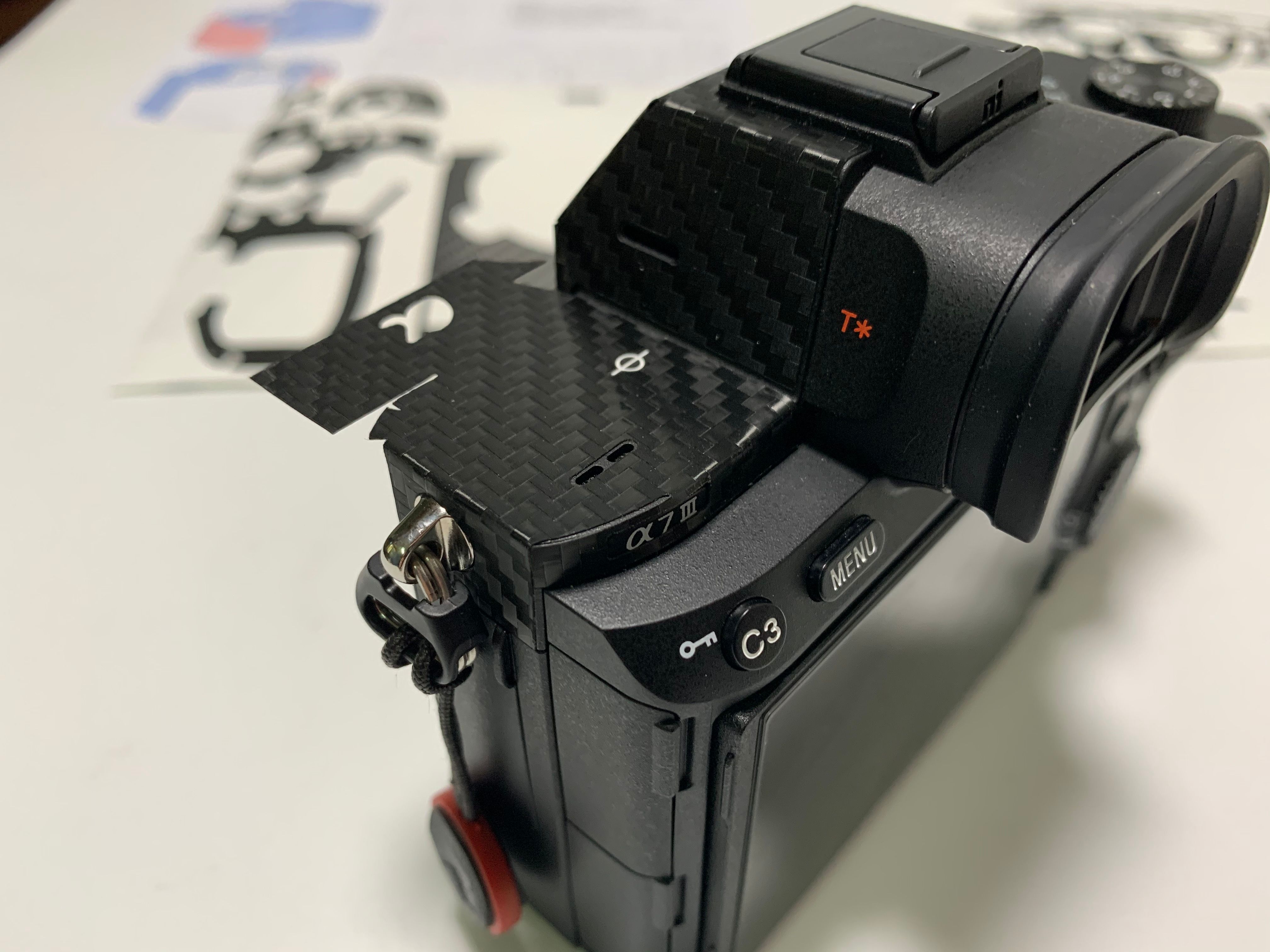 相机贴纸后怎么除胶,相机3m贴纸怎么贴