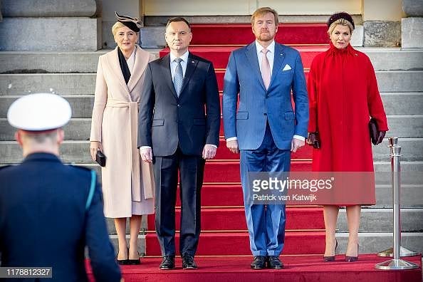 她打遍天下无敌手，红裙让丹麦王妃惨败，同框梅拉尼亚也是稳赢