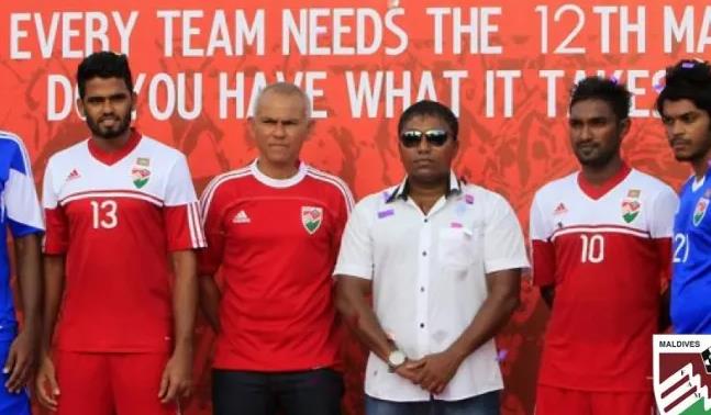 男篮最新球衣,中国男篮新战袍