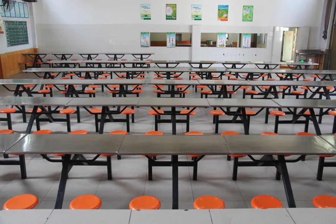 羊山外国语中学2024年招生时间,羊山外国语中学招生热线