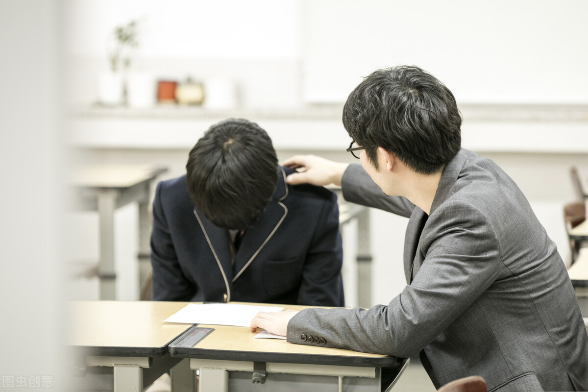 12岁叛逆期怎么教育,12岁孩子厌学辍学叛逆期教育方法