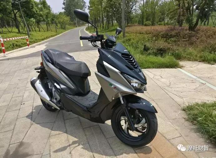 金城草蜢200驾驶感受,金城草蜢是山寨车吗