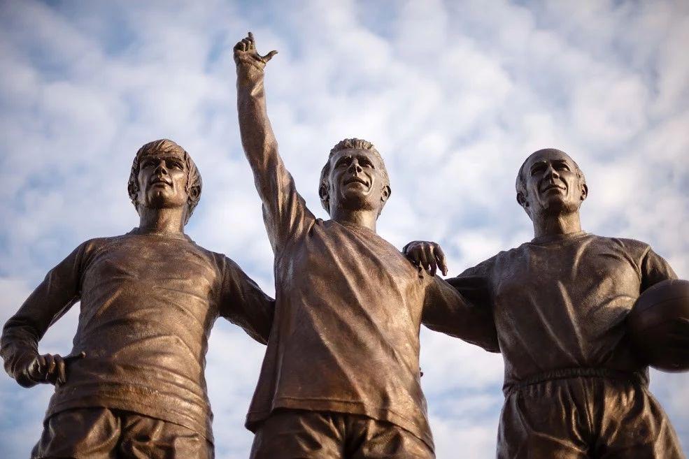 探*曼索**城,我在这儿,等着你们