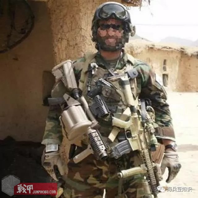 美军m32转轮式榴弹发射,m32榴弹发射器美国