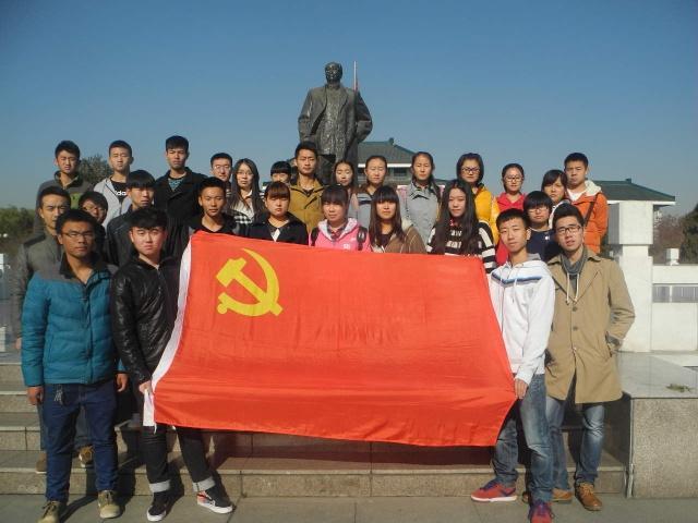 大学生入党难吗视频,大学申请入党需要做什么