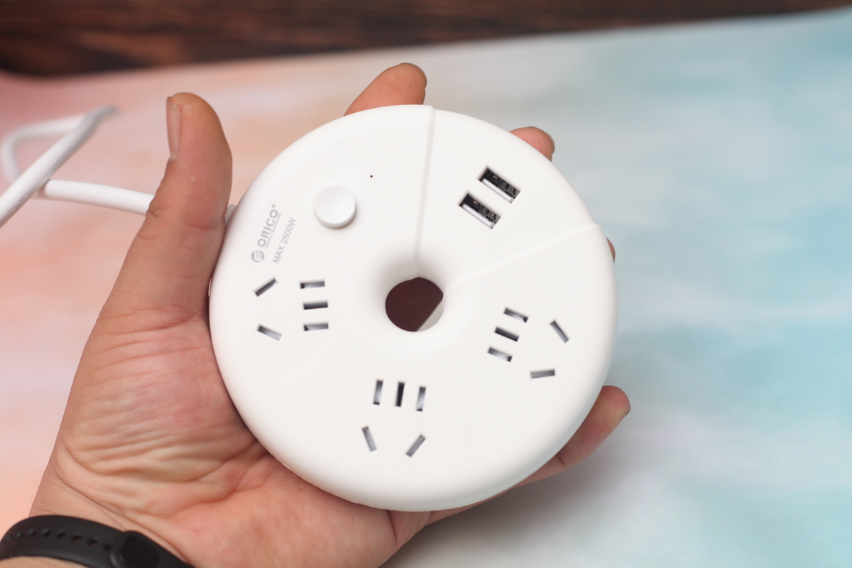 支持无线充电的手机套装,可以让我手机自动充电的软件