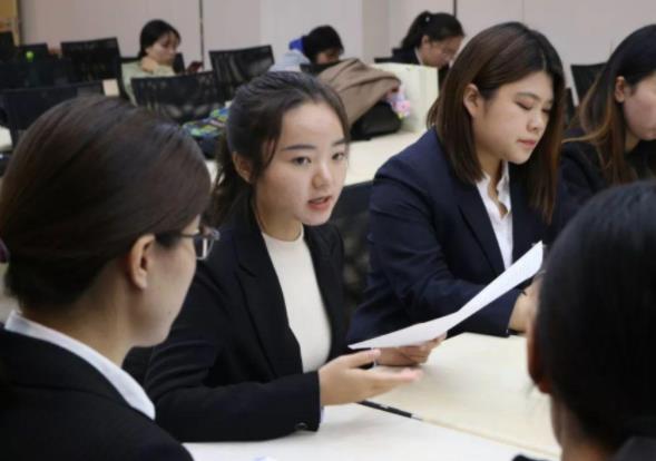 学计算机就是修电脑的,学计算机的都是修电脑的