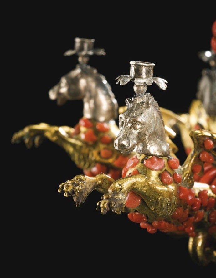 红珊瑚雕刻装饰,红珊瑚珠子雕刻