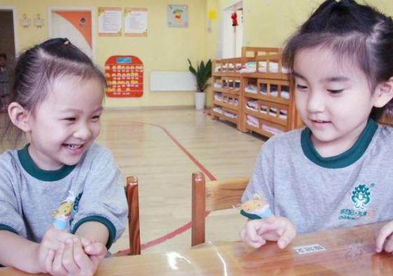 幼师不建议孩子上幼儿园,为什么老师不建议3岁上幼儿园