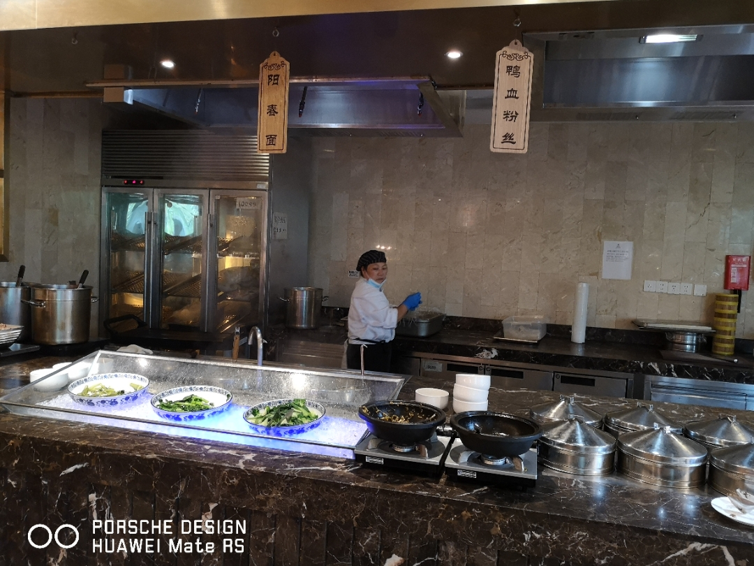 南京下关滨江希尔顿,南京世茂滨江希尔顿酒店电话号码