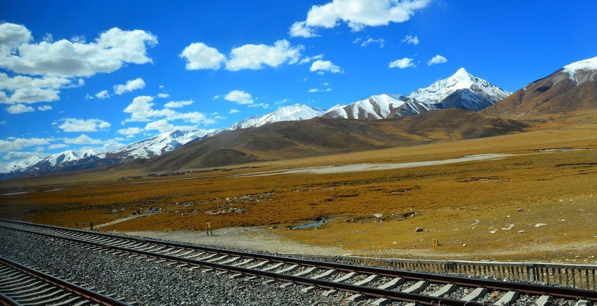 近期疆内开通的新铁路,疆内铁路今年开建