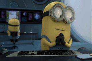 戚薇老态尽显,戚薇和关晓彤站在一起