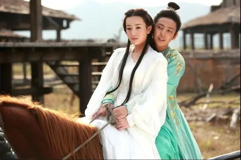 张檬金恩圣公开恋情首曝光,张檬金恩圣回应恋情