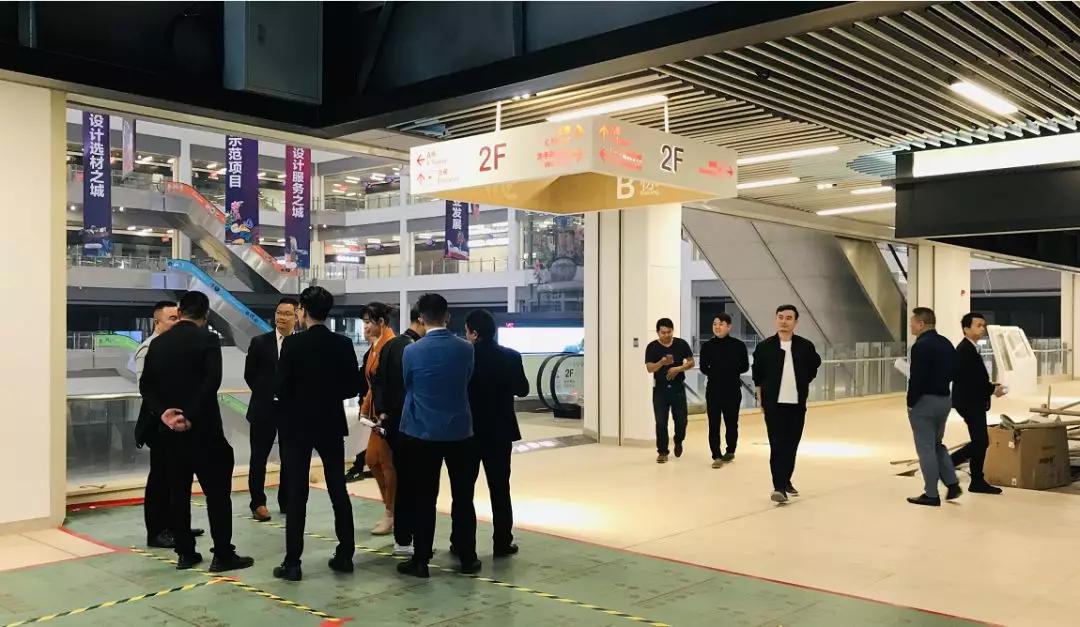 共享一家｜联创共享生活体验馆首次招商签约仪式在世博汇举行