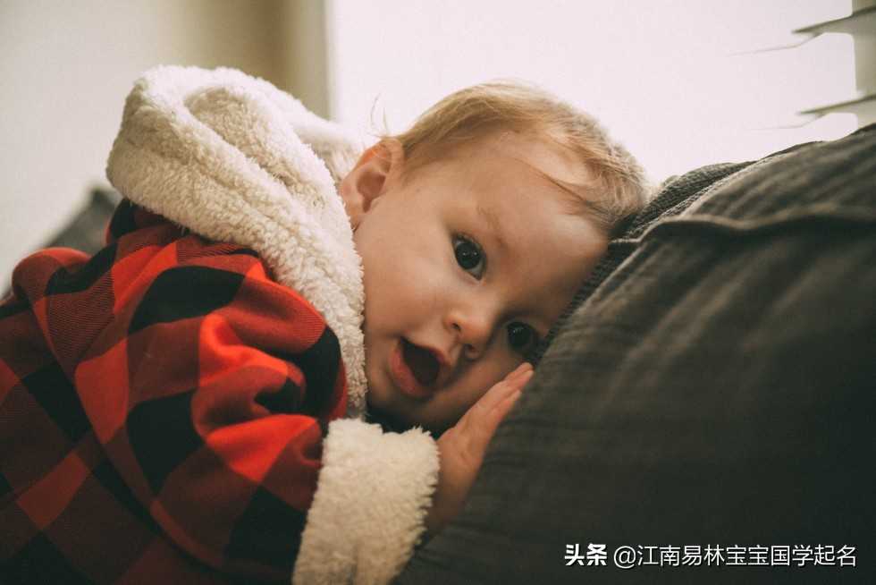 邱姓鼠年男孩名字大全2020,鼠年11月男孩名字首选玉筠