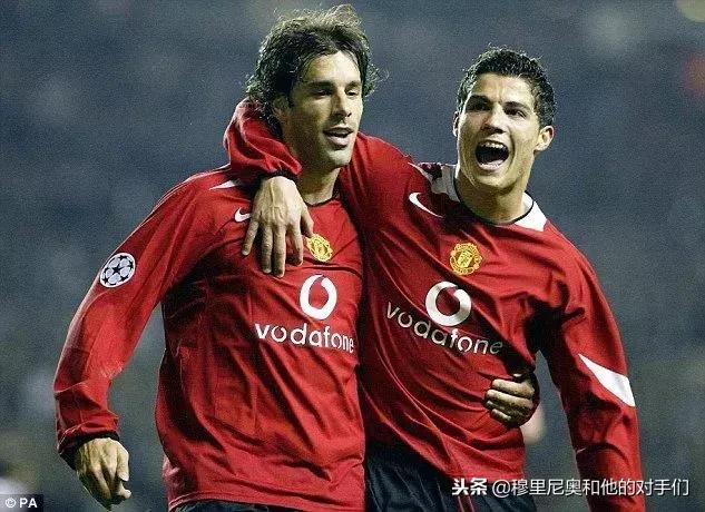 从夏普到世嘉，从德国好顺到库尔斯啤酒：英超豪门球衣广告的变迁