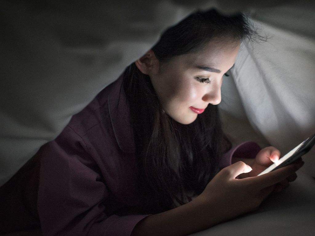 为什么那么多人看oled屏说难受,为什么有的人对oled屏幕很敏感