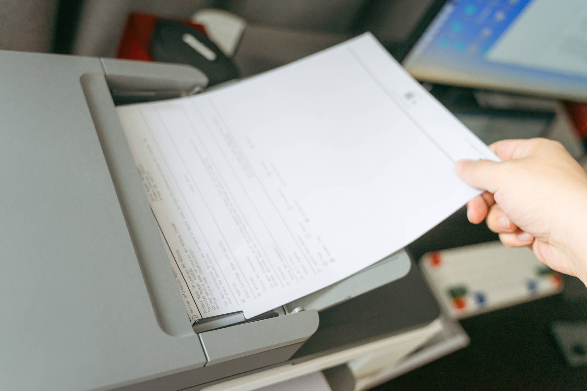 有了它再也不用去给打印店做贡献了，一部老年机的钱，全家都能用