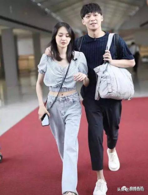 郑爽案子开庭里的小细节,张恒也挺心机啊