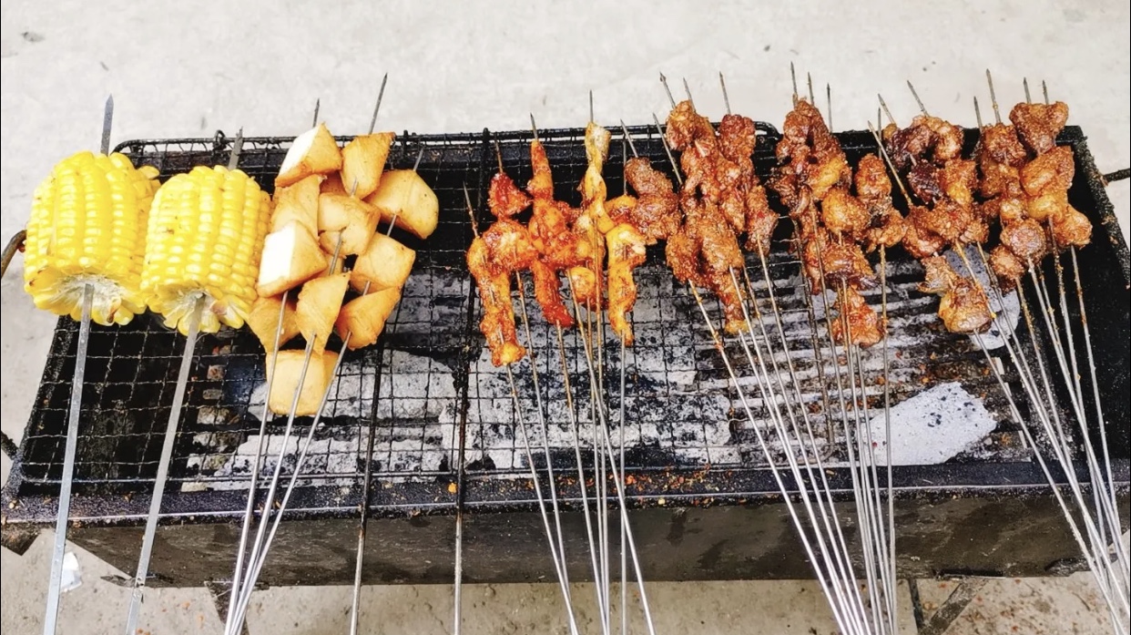 秦岭漂流附近可以烧烤的农家乐,秦岭烧烤农家乐推荐一下