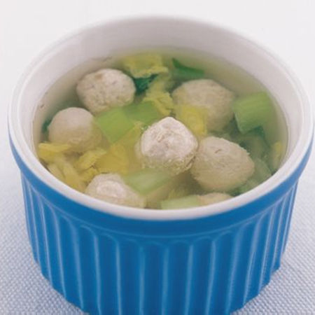 适合8个月长了两颗牙的宝宝辅食,宝宝辅食有助于牙齿生长