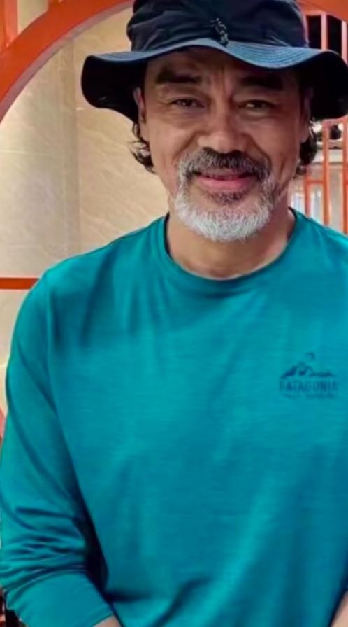 当你们还在关心谭咏麟“睡粉”，我却完全被71岁的他的状态吸引