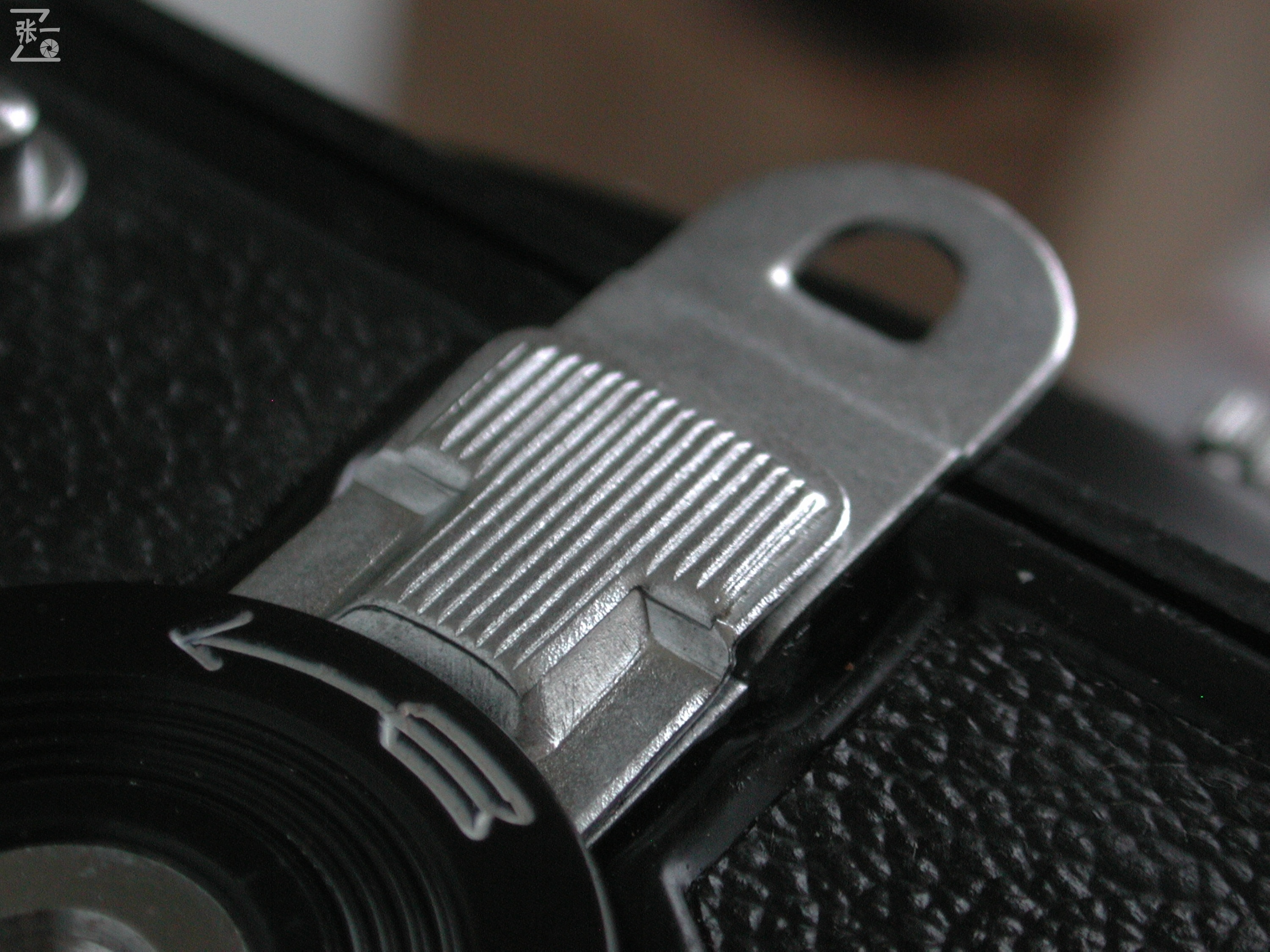 右手调焦的双反照相机：WalzflexIIIA！日本制造