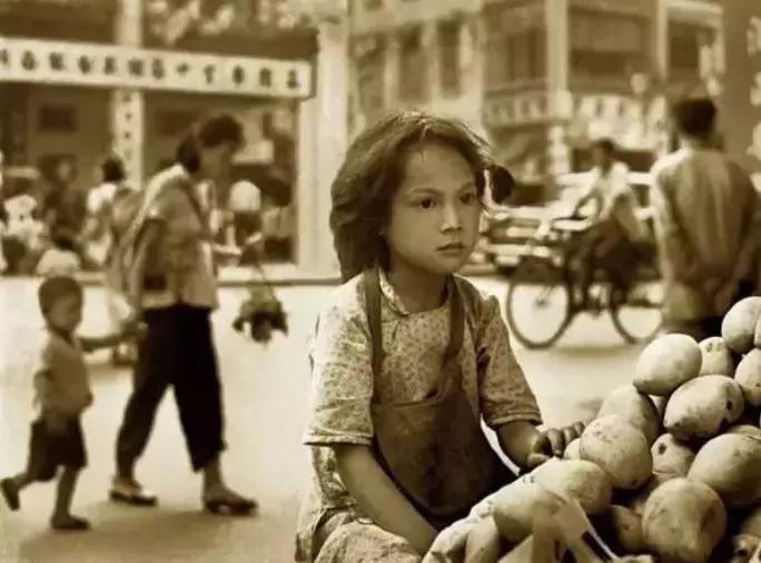 英国殖民下的香港真的那么好吗？