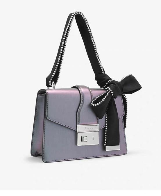 杨幂同款斜挎包包,双十一大牌背包