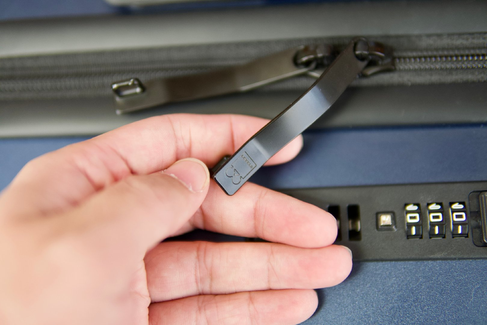 地平线8power号登机箱测评,地平线八号旅行者登机箱