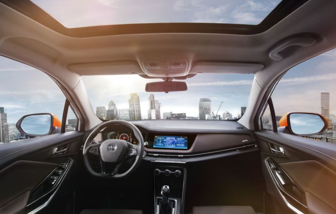 爱车流水槽怎么清理,汽车排水孔堵塞渗水还能继续开嘛