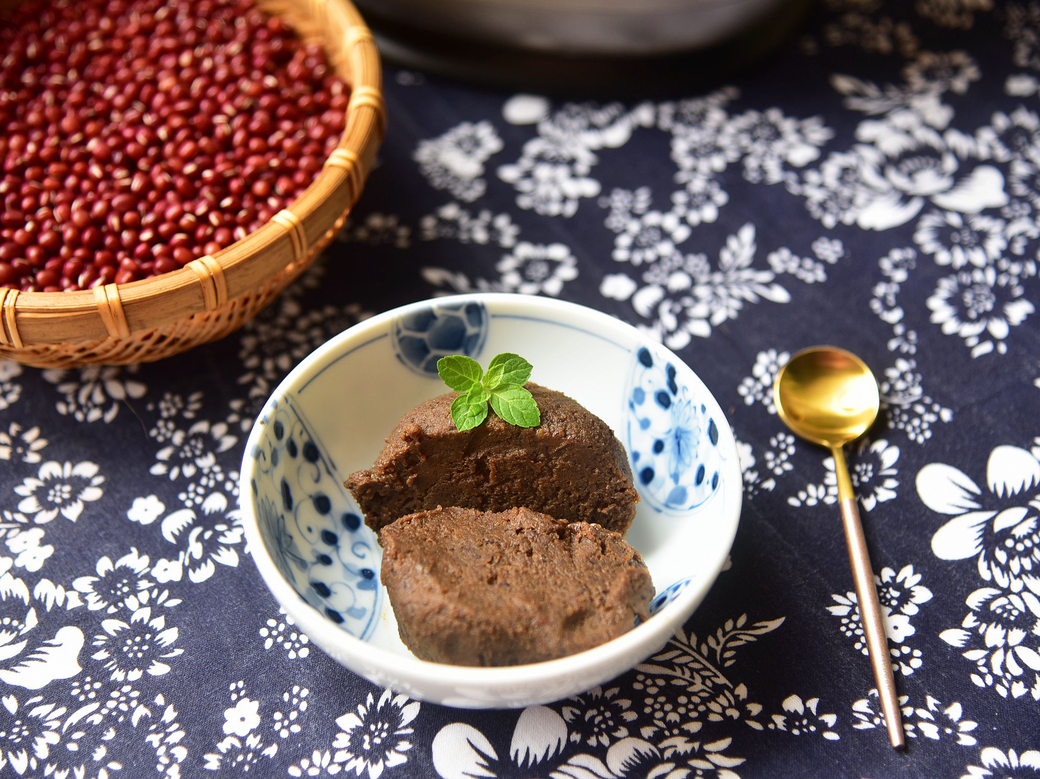 红豆沙不要买教你在家做,红豆沙不加冰糖怎么做