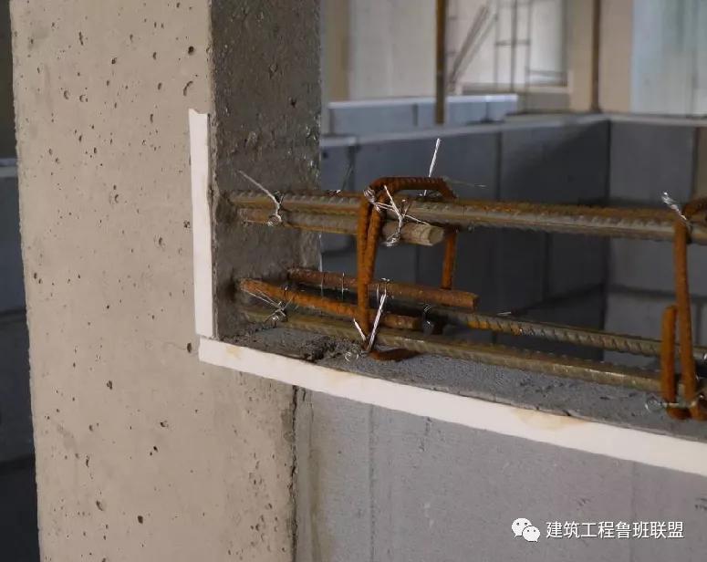 预制混凝土围栏柱,预制柱的施工方式