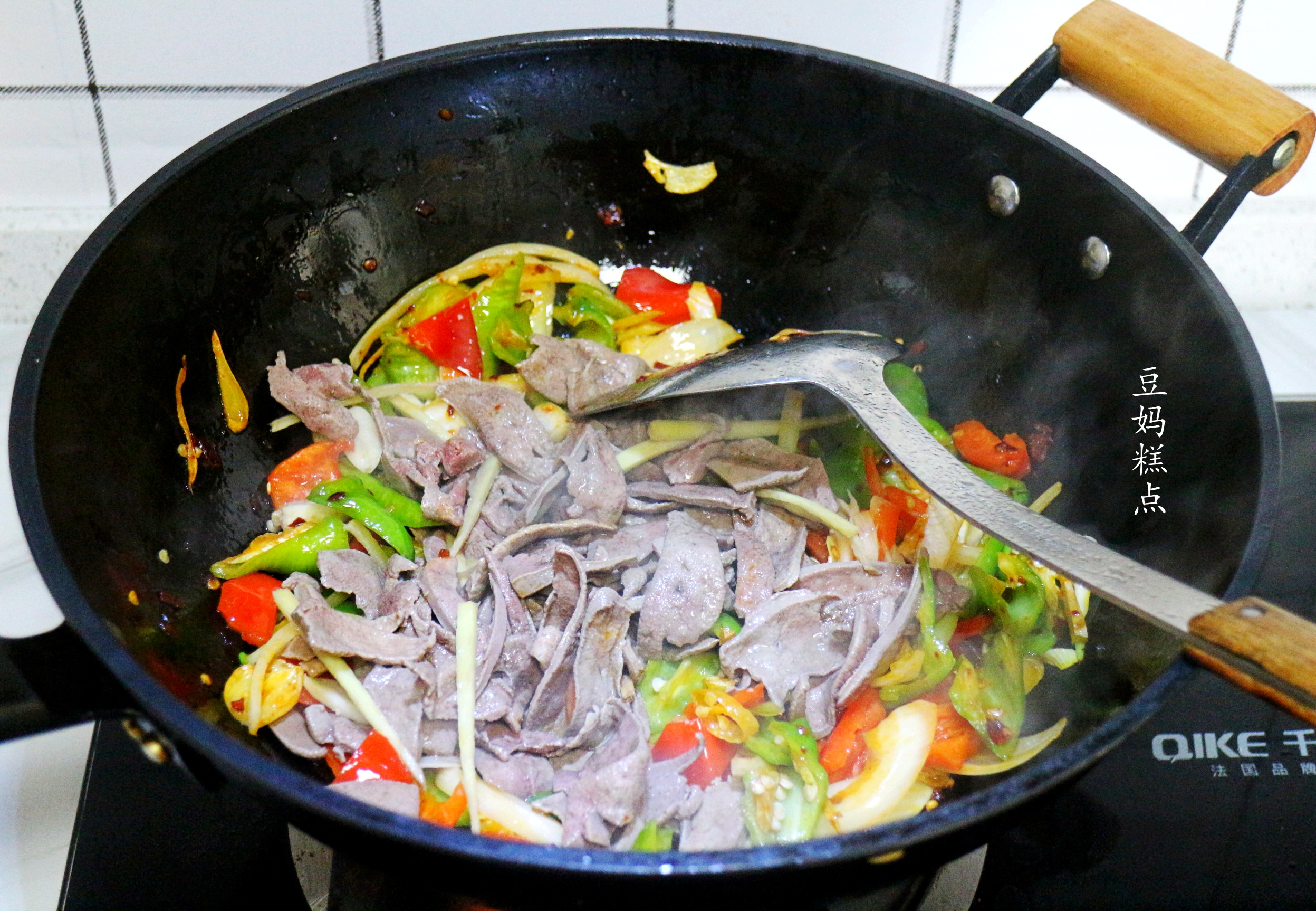 经常熬夜吃什么下饭菜,简单易上手的补气血的菜